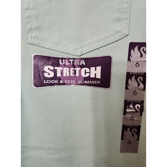 Gloria Vanderbilt Amanda Jeans Womens 6 Light Green Slimming Straight NEW - Picture 5 of 10